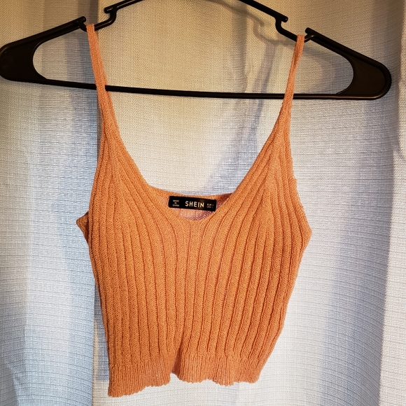 Knitted Crop Top - Picture 1 of 3